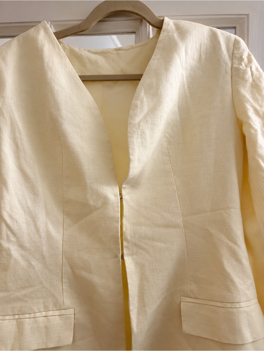 COMMENSE Butter Yellow Collarless Blazer Size S NWT - Picture 5 of 5